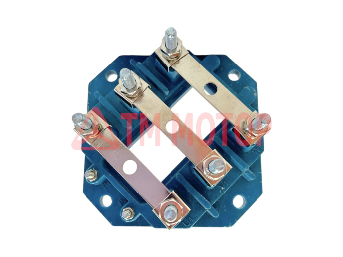 Клеммная панель 200,225 АИР,  6 шпилек М8 (в зборе) ТМ6